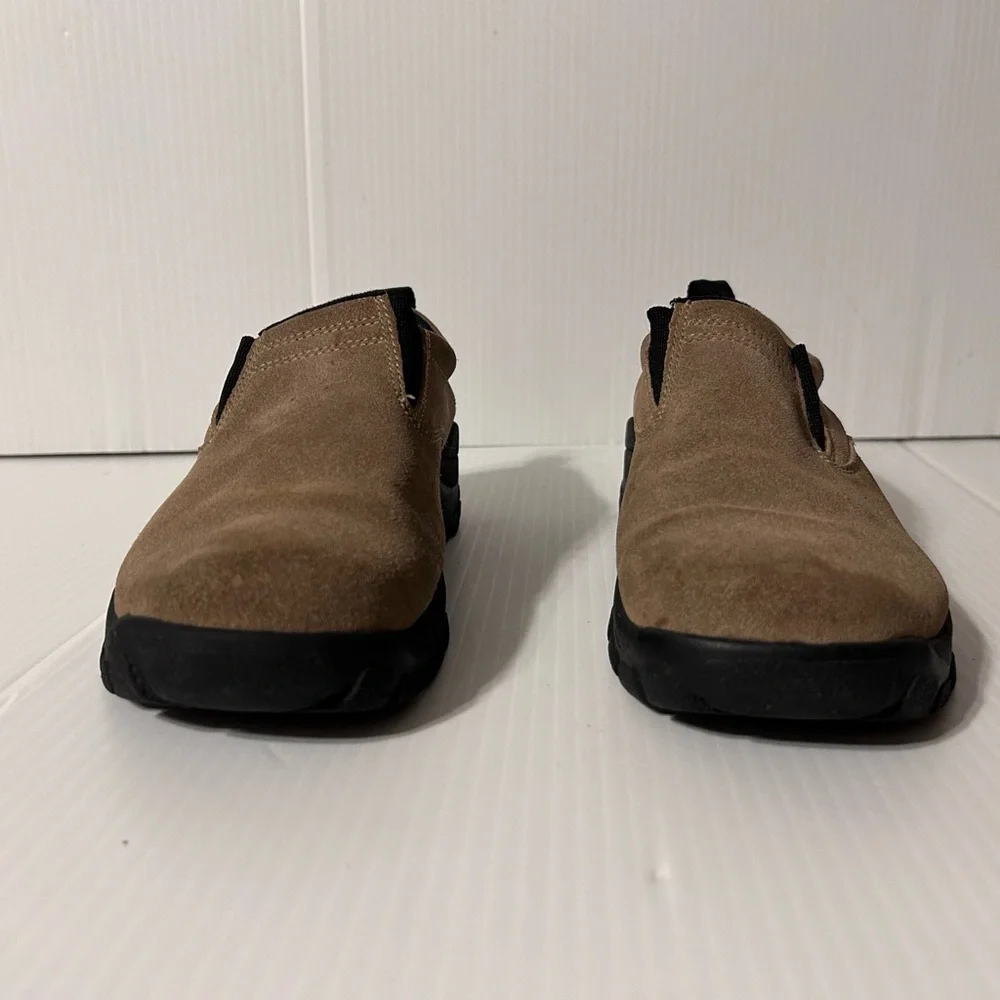 Lands’ End brown suede slip on moc shoe kids boys size 5 M